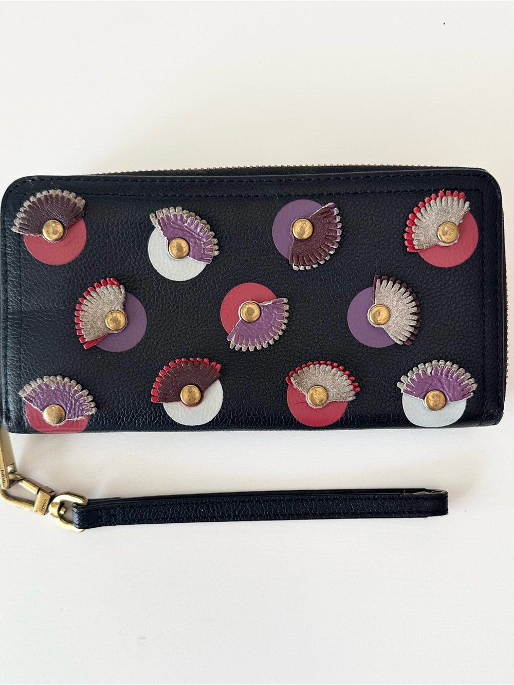 Fossil Black Pebbled Leather Fan Embellished Zip Around Wristlet Wallet Boho